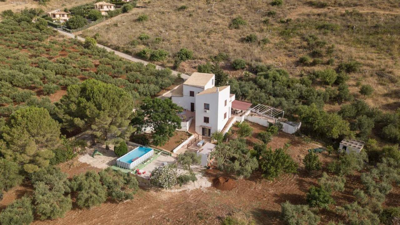 Il Baglio Di Donna Rosa Hotel Custonaci Exterior photo